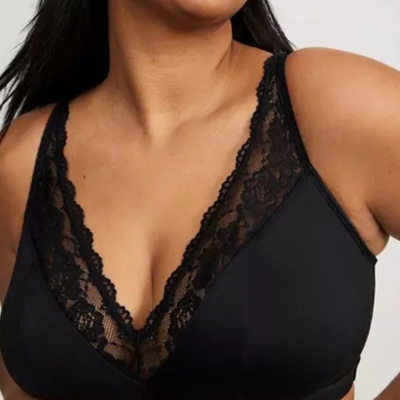 Torrid Lightly Lined Microfiber Plunge Bralette - Picture 3 of 9